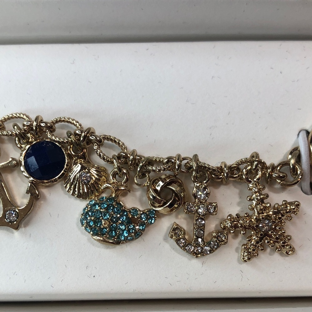 Bella Jack Golden Charm Bracelet Nautical Beach Coastal Chic NEW in Box - Picture 5 of 8